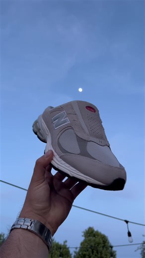 Unboxing New Balance 2002 Runner Mule in Rain Cloud Colorway