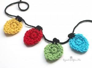 Crochet Christmas Light Appliques - Repeat Crafter Me