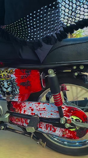 Racer King 125: The Ultimate Motorcycle Wheelie Experience!