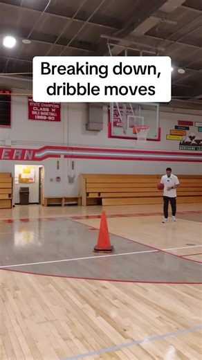 Cómo mejorar tus movimientos de drible en baloncesto