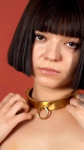 KC on Instagram: "✨ Gold Stainless Steel Collar ✨ Rounded edges, perfect comfort, fully secure. 🔒 Front ring ready for chains—play your fantasies. 🔗💫 Discover more on our website – link in bio. # #BDSM #StainlessSteelGear #SteelRestraints"