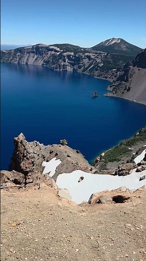 Crater Lake in Oregon #nationalpark #travel