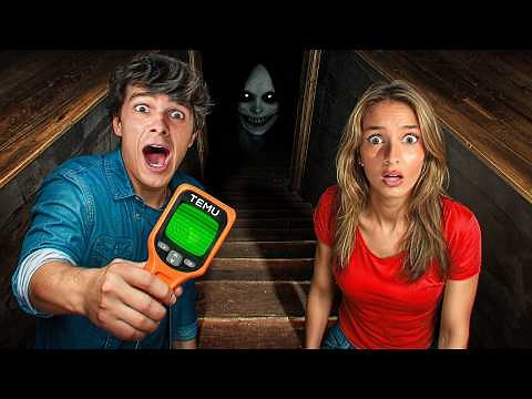 Overnight In The World’s Most Haunted House!