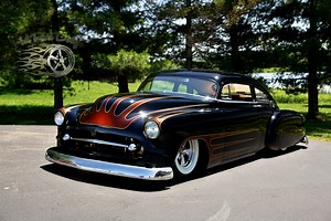 1951 Chevrolet Chopped Fleetline Deluxe, Air Bagged