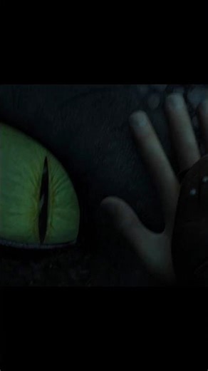 Finally, Hiccup manages to convince Pobla. 🐲#astrolls #clips #shorts #dragon #movie #motivational
