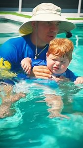 How to help your baby feel safe in the pool