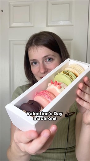 Valentines Macaron Box Taste Test ❤️🍓