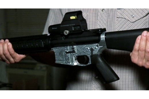 Ghost Gunner : une unité compacte de production de pièces pour fusil d'assaut à 1200 $