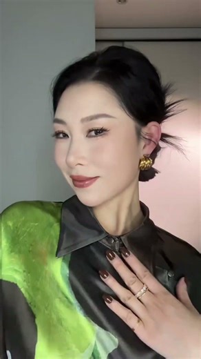 女人任何时候别忘记变美#美妆 #makeup #makeupartist #美妝教學 #makeuptutorial #搭配分享 #化妆分享 #中年美妆 #穿搭 #化妆 #变美 #化妆教程 #变美干货