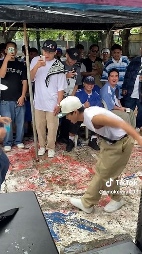Parehas May Bitaw: Temple Street Gang Crip Walk