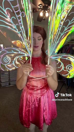 How to Wear Cosplay Fairy Wings: A Step-by-Step Guide