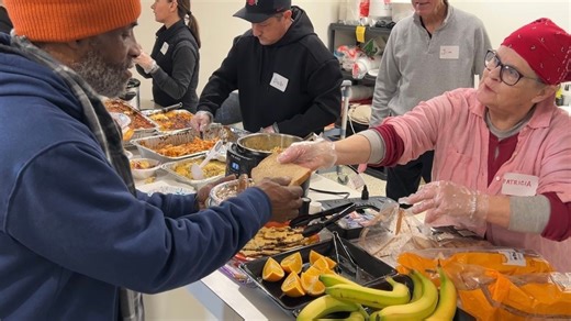 Churches, resource centers offer 'warm hug' to homeless population amid temperatures