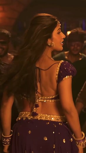 Backless Saree Fashion | Follow : @backless.actress . . Inframe : sreleela . . . . From the magnetic presence of Nayanthara, the versatile performances of Samantha... | Instagram