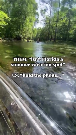 Gilchrist Blue Spring stays around 70 degrees all year, making it the perfect place for adventures year round! 🛶💦☀️