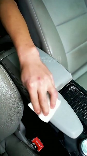 Carwash ASMR | Car Satisfying Cleaning My bio @carwash.asmr has all the products I use 🧼🚙 #fyp #carwash #cleaninghacks #asmr | Instagram