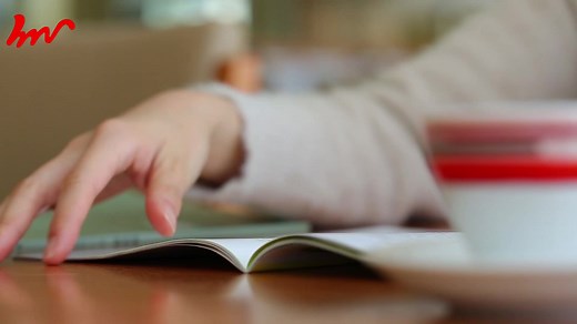 图书馆读书学习实拍视频