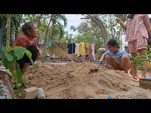 Bà chơi cát cùng Ánh Ngọc và Tường Vy.Chín Trầu Vlog#236#