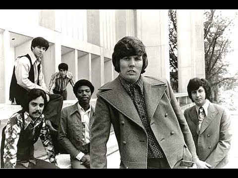 TRACES (Lyrics on screen) - CLASSICS IV ft. Dennis Yost