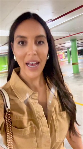 Love Spanish Cinema, this is for you! 🎞️ Los Años Nuevos has officially landed in Australia on MUBI @mubianz, a 10-part romantic drama that follows one couple across ten New Year’s Eves. Directed by Rodrigo Sorogoyen. This week MUBI hosted the opening screening with the HSBC Spanish Film Festival @spanishfilmfest and Palace Cinemas @palacecinemas . Two episodes, a full room, and a Q&A full of thoughtful questions and cultural reflections. 120 people came through from the Hispanic & Latin commun