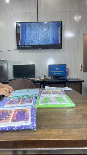 lawn Closing Sale Strat know Lawn Collection 2024 | 50 viewers pe suit gift #sapphire #manzoorcollection #wholesale #brand #sale2024 #lawnsale #sale #sale2024 #lawnsale | Manzoor Collection