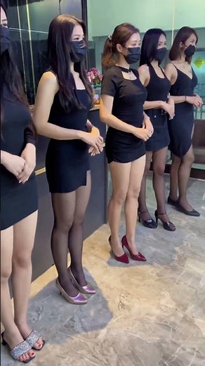 Teenage in shiny heels pantyhose nylon feet shoeplay#shoeplay