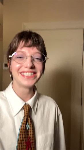 Have you ever wanted to upcycle vintage ties but you weren’t sure how to start? Come to our Upcycled Tie Bar 2/14 at Pokito (tag them, diff username on each platform) where you can choose from our selection of vintage silk ties and adornments. This event is aimed to be affordable, allowing you to fully upcycle your tie for $35-60, depending on your preferences. We will be flitting around the room giving sewing instruction in case you need help! Items are first come first serve 💗 | Turning Tides