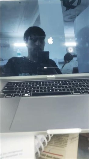 macbook pro 15 (2018) for sell