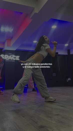 siempre hay prioridades, okey? 😔💅🏻 #danzaurbana #bailarina #baile #adictaalbaile