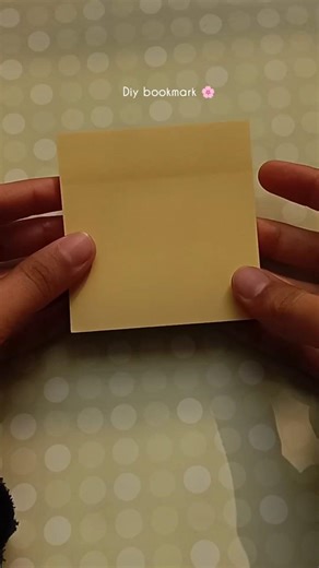 How to make bookmark from sticky notes 🌸 #diy #bookmark #stickynote #shorts