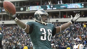 Brian Westbrook was the ultimate jack of all trades. | NFL Throwback