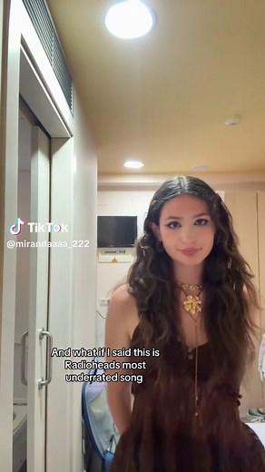 Radiohead's Underrated Song & My Outfit Reveal