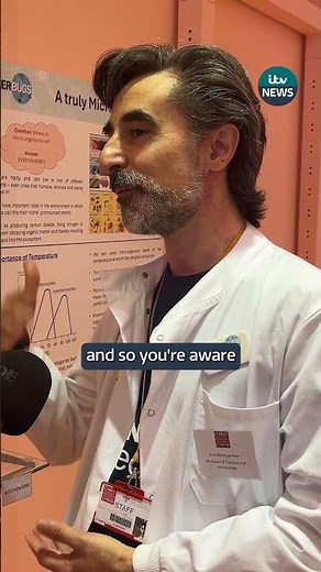 How dirty are our mobile phones? | ITV News