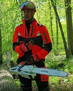 588K views · 218 reactions | Certified arborist Mark Chisholm emphasizes the importance of gearing up properly before starting a job. Get the protective apparel you need to help keep you safe before your next job. | STIHL | Facebook