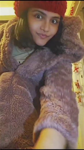 Urve Surve on Instagram: "❤️❤️ . . . . . . . . .#trendingreels #reels #trending #reelvideo #london #uk #unitedkingdom #viral #followme #repost"