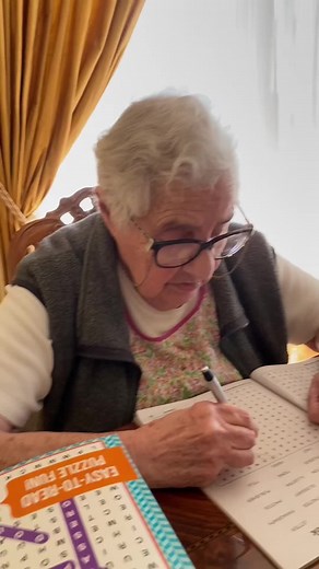 Fun Moments with Pyxie and Grandma: Tickle Tickle!