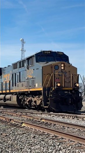 CSX manifest in Muncie, IN 3/21/26 #train #railroad #csx #cn #bnsf #railfan