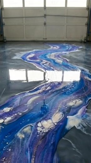 Watching Satisfying Interior Evolution: From Empty Shell to Modern Masterpiece