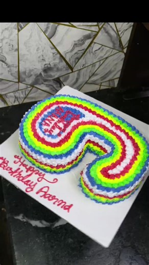 علاقات معقدة: جمال الذات والاكتفاء