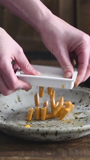 How To Make Turmeric Capsules | Frontier Co-op