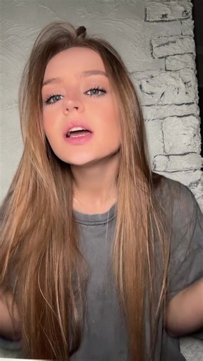 🦄Ana Beregoi🦄 (@anaberegoiofficial_)’s videos with sunet original - Ellena🤍