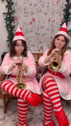 Kellin Hanas on Instagram: "It’s that time of year… ITS YEAR 7 OF THE @kellinhanasmusic @summercamargomusic HOLIDAY VIDEO! We thought it would be appropriate to play a classic tune for you, Marshmallow World. Y’know, because we love you guys a little bit S’MORE every year 🥰🎄 Happy holidays from us to you and yours 💗🎉 Shoutout to EagleHeart backing tracks for the backup band 💅 #trumpet #jazz #trompeta #music #musician"