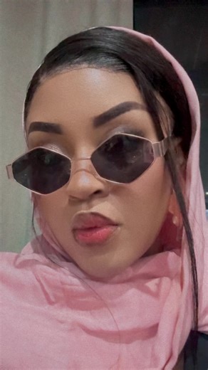 Gogo Skhotheni Dlamini (@gogoskhothenidlam)’s videos with Thandaza - Sam Deep & Thatohatsi