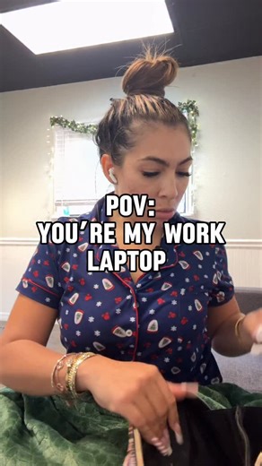 Remote Jobs & Resume Tips For Moms on Instagram: "You’re my WFH laptop and this is what you see lmaoo Christmas recital at 6 work until 5 😆 . #wfhmom #wfh #workfromhome"