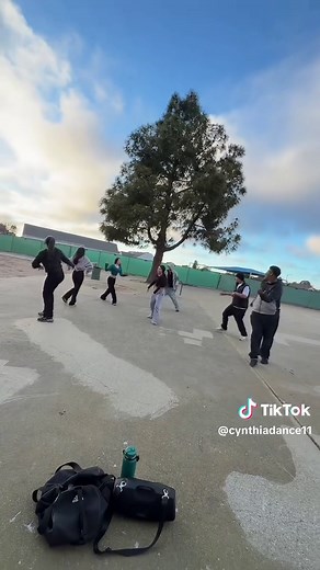 ✨ XV choreography practice ✨ Step by step preparing for a beautiful quinceañera moment 💃👑 From the elegant waltz to the fun surprise dance, every detail is practiced so the quinceañera and her court feel confident and shine on the big day. 📍 Salinas, CA Professional quinceañera choreography #coreografias #choreography #quinceañera #baile #fyp
