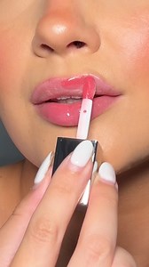 7.5K views · 177 reactions | Pink Honey Lipstick now has a hydrating sister.  Meet NEW Pink Honey Lip + Cheek Oil, the same iconic soft pink shade, now in a nourishing oil formula. Its lightweight, high-shine texture helps condition lips while delivering a sheer, glassy wash of the signature Pink Honey tint. Want to try it? Shop now at Clinique.co.uk ️  @annabelsluxuries #PinkHoney #PinkHoneyLipOil #elcemployee | Clinique | Facebook