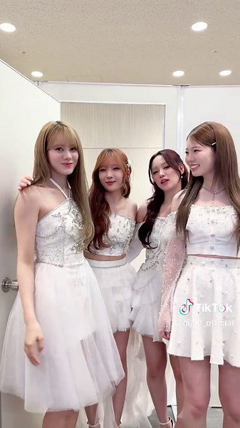 NiziUのMステSUPERLIVEパフォーマンスの魅力