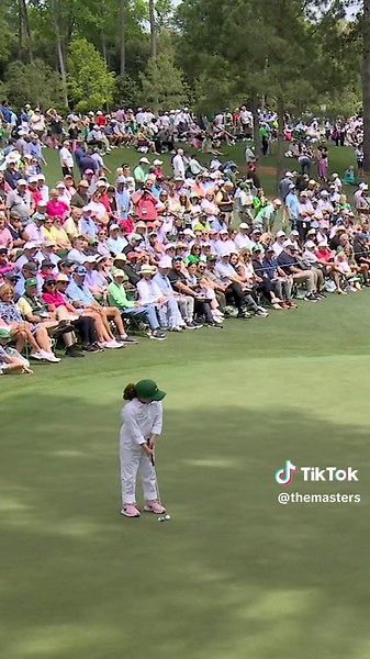 The end celebration has us 🫠 #themasters #special #golf #sportstiktok #specialmoment #par3