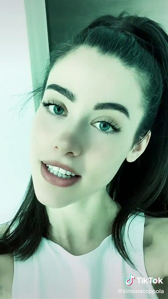 Identifying Filter Changes in Close-Up Portraits