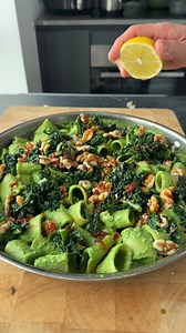 Walnut and kale pasta (made with California Walnuts) 🌿 - a perfect midweek dinner that’s packed with omega-3, protein and fibre. Recipe below! | ad @walnuts_uk California Walnuts deserve a special place in plant-based eating as a rich source of omega-3 and a source of protein. Walnuts are the only tree nut to contain a rich source of the plant-based omega-3, alpha-linolenic acid (ALA), 2.7g/ 30g which the body can’t make on its own so must come from food. Ingredients (serves 3-4): 350g dried pa