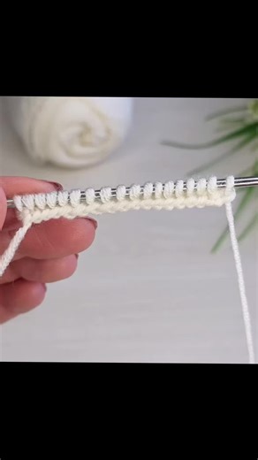 Easy two-fold knitted vest model pattern #crochet #knitting #diy #handmade